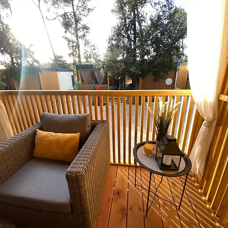 キャンプ場 Mobile Leonida *