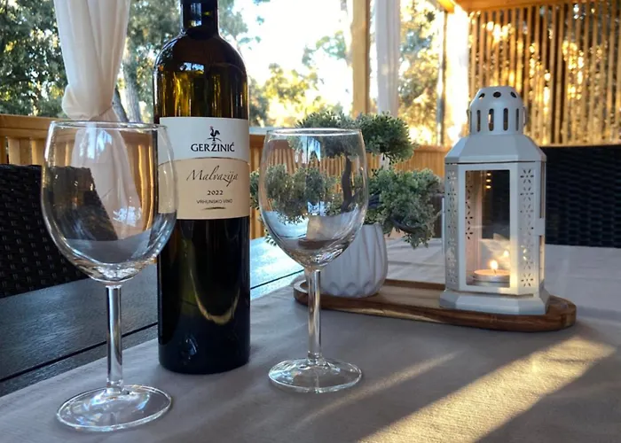 Mobile Leonida キャンプ場 ビオグラード・ナ・モル